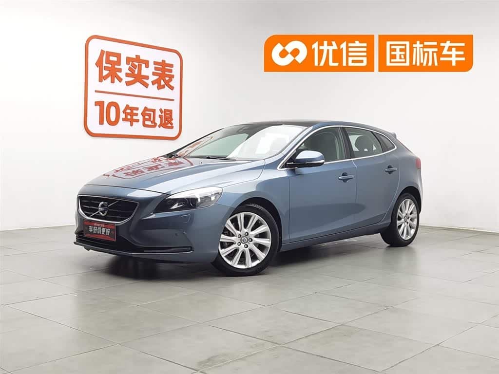 2013 Volvo V40 front exterior