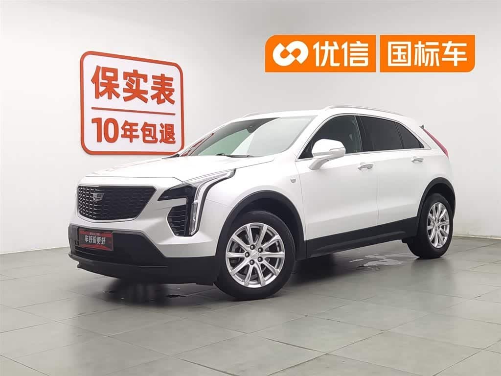 2018 Cadillac XT4 front exterior