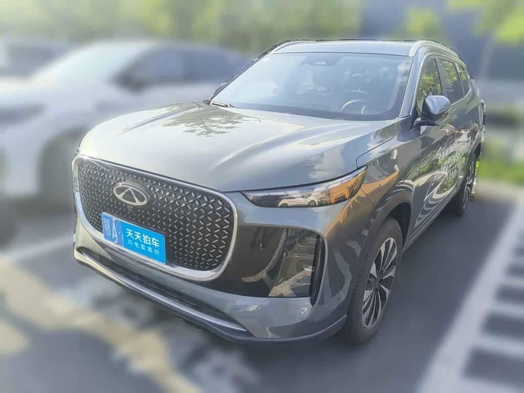 2024 Chery Tiggo 8 PRO front exterior