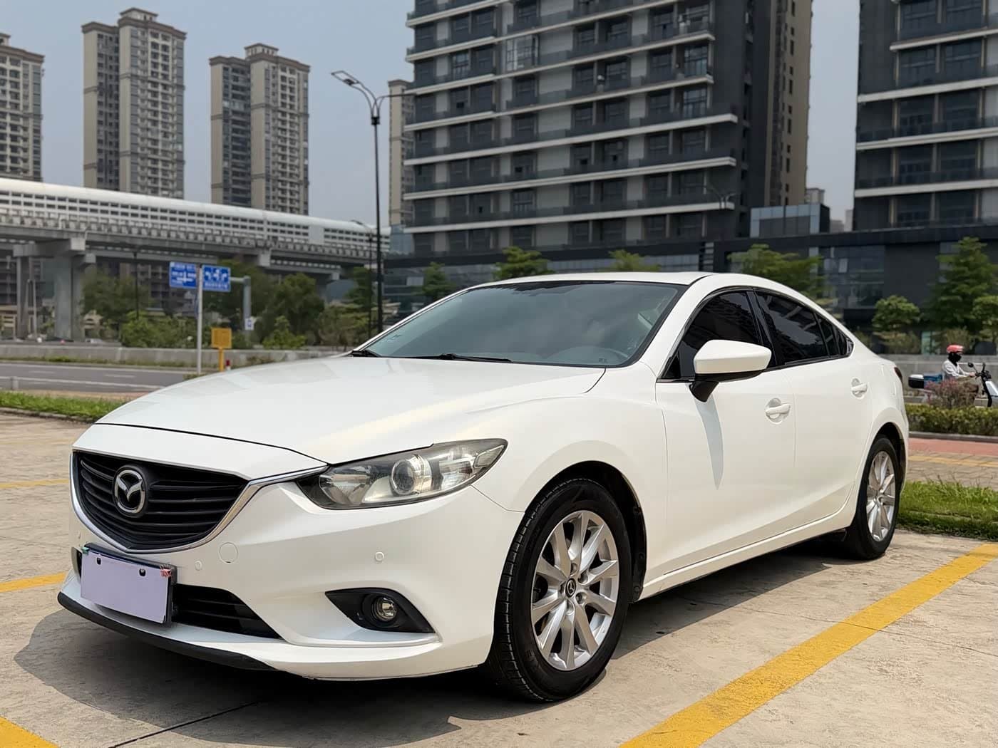 2014 Mazda Atenza