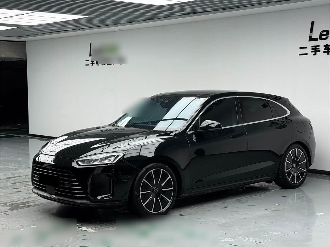 2022 AITO Wenjie AITO M5 front exterior
