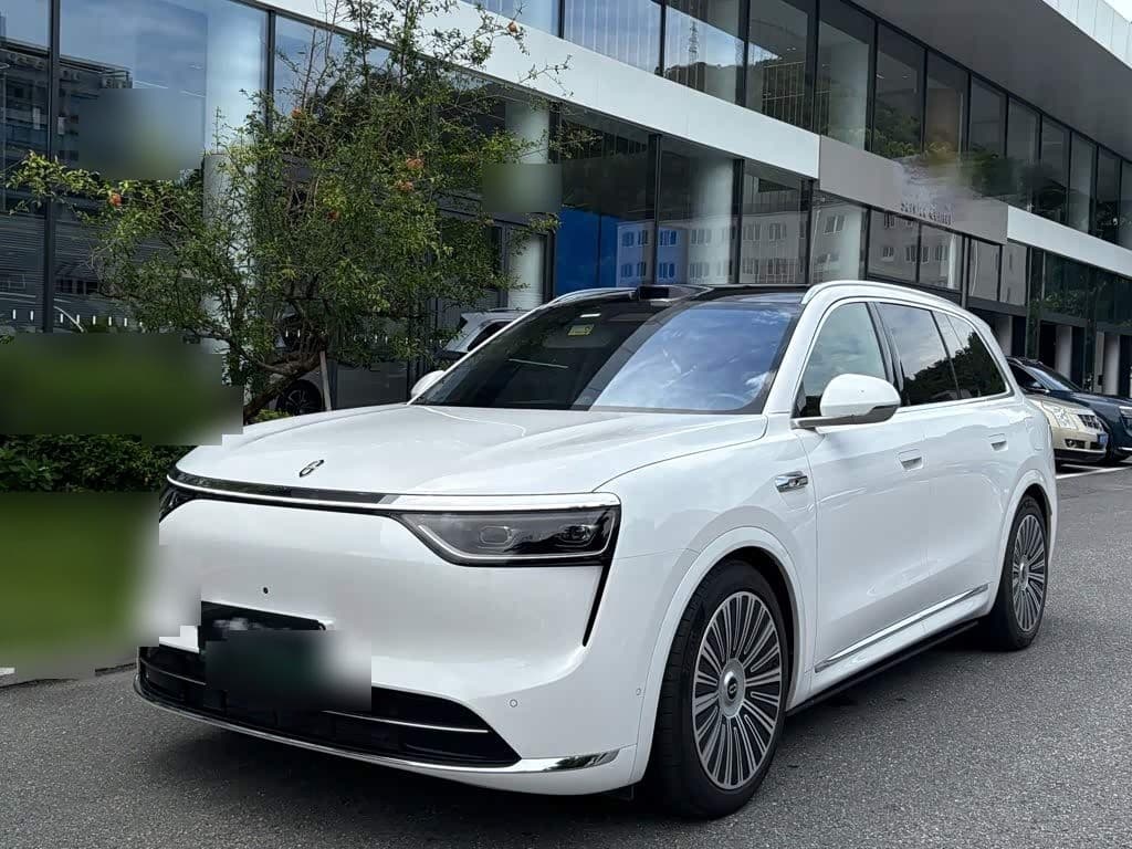 2025 AITO Wenjie AITO M8 front exterior
