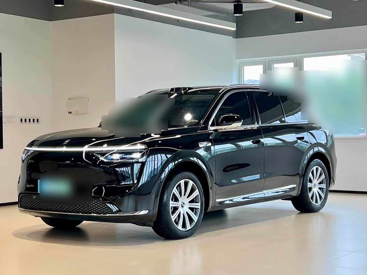 2025 AITO Wenjie AITO M8 front exterior