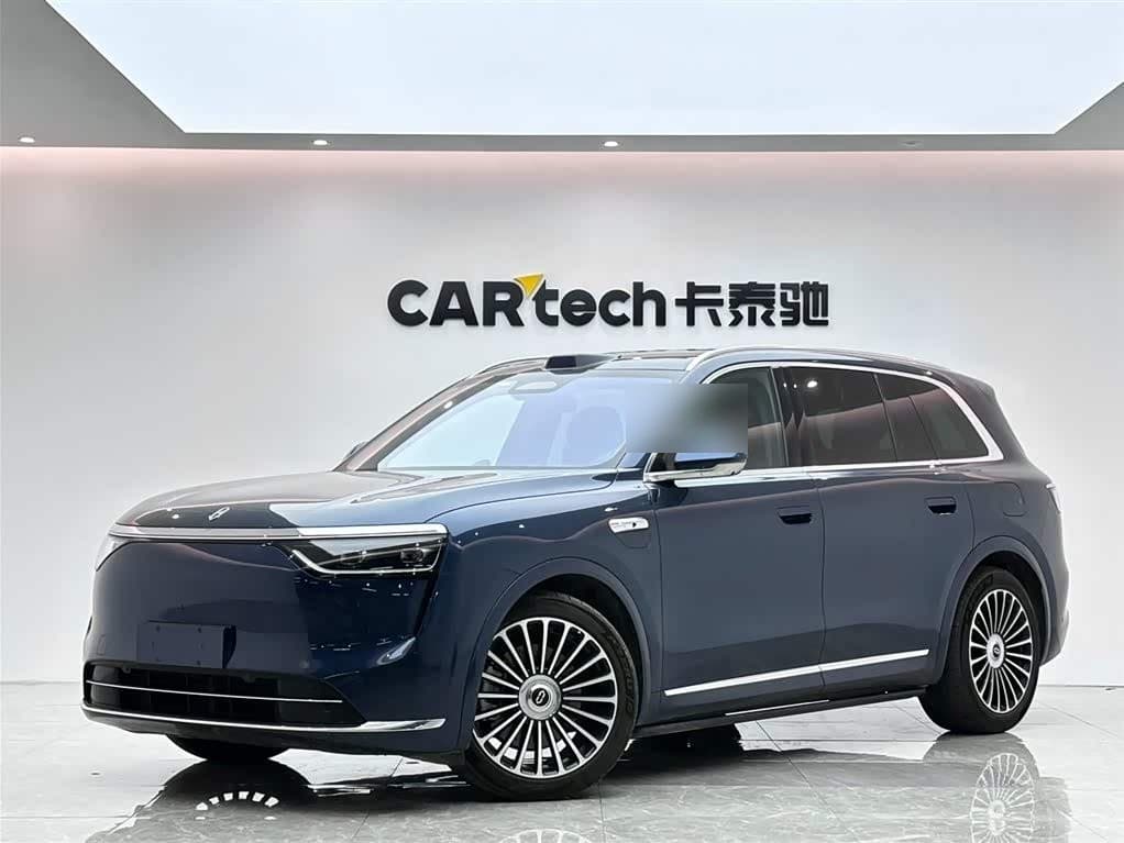 2025 AITO Wenjie AITO M8 front exterior