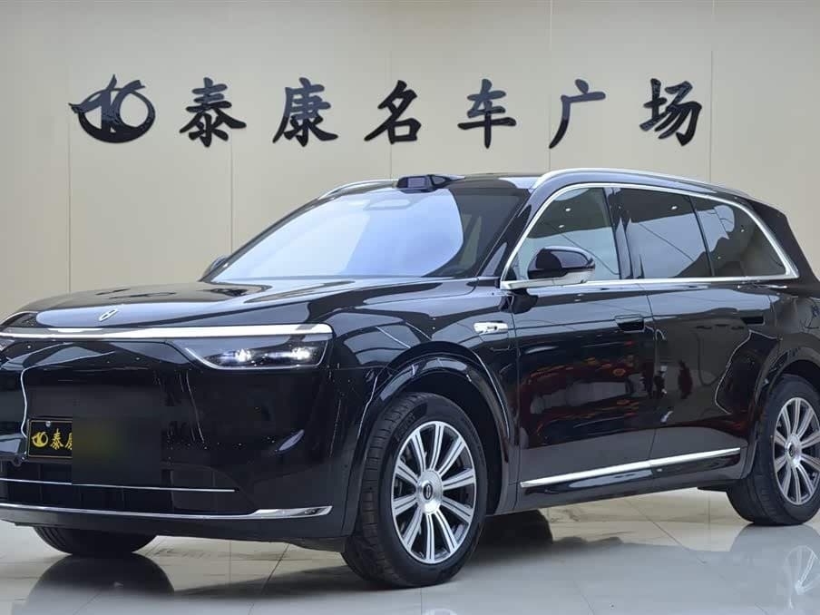 2025 AITO Wenjie AITO M8 front exterior