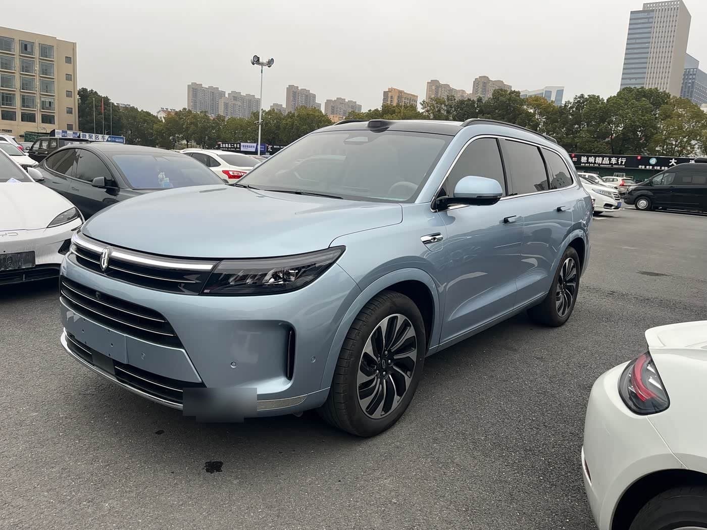 2023 AITO Wenjie AITO M7 front exterior