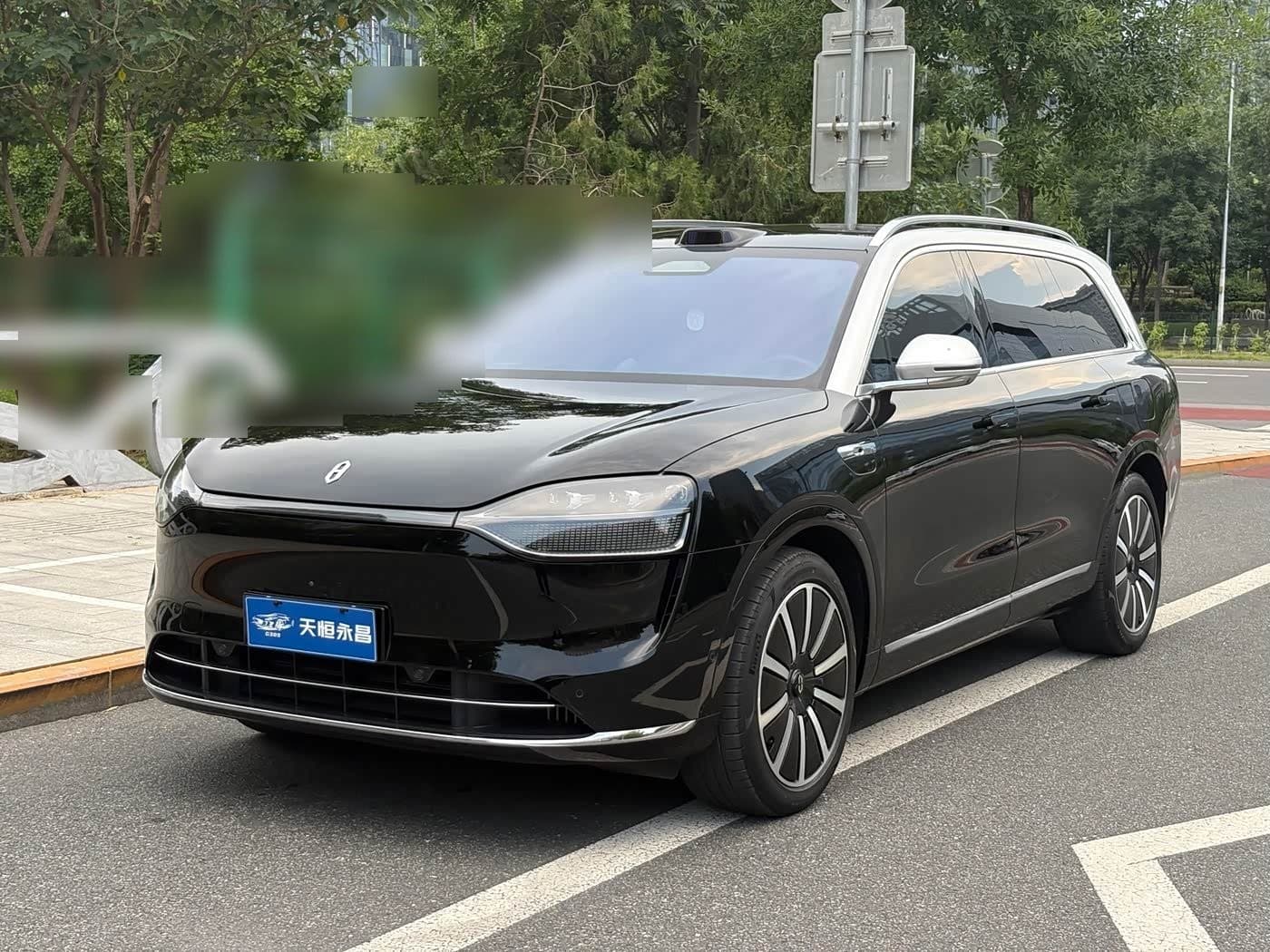 2023 AITO Wenjie AITO M9 front exterior