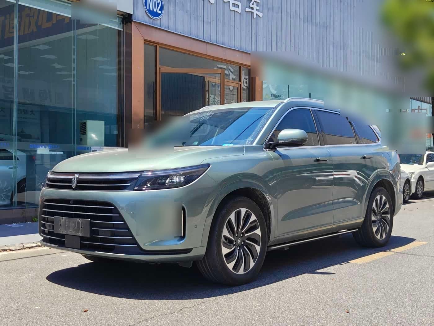 2022 AITO Wenjie AITO M7 front exterior