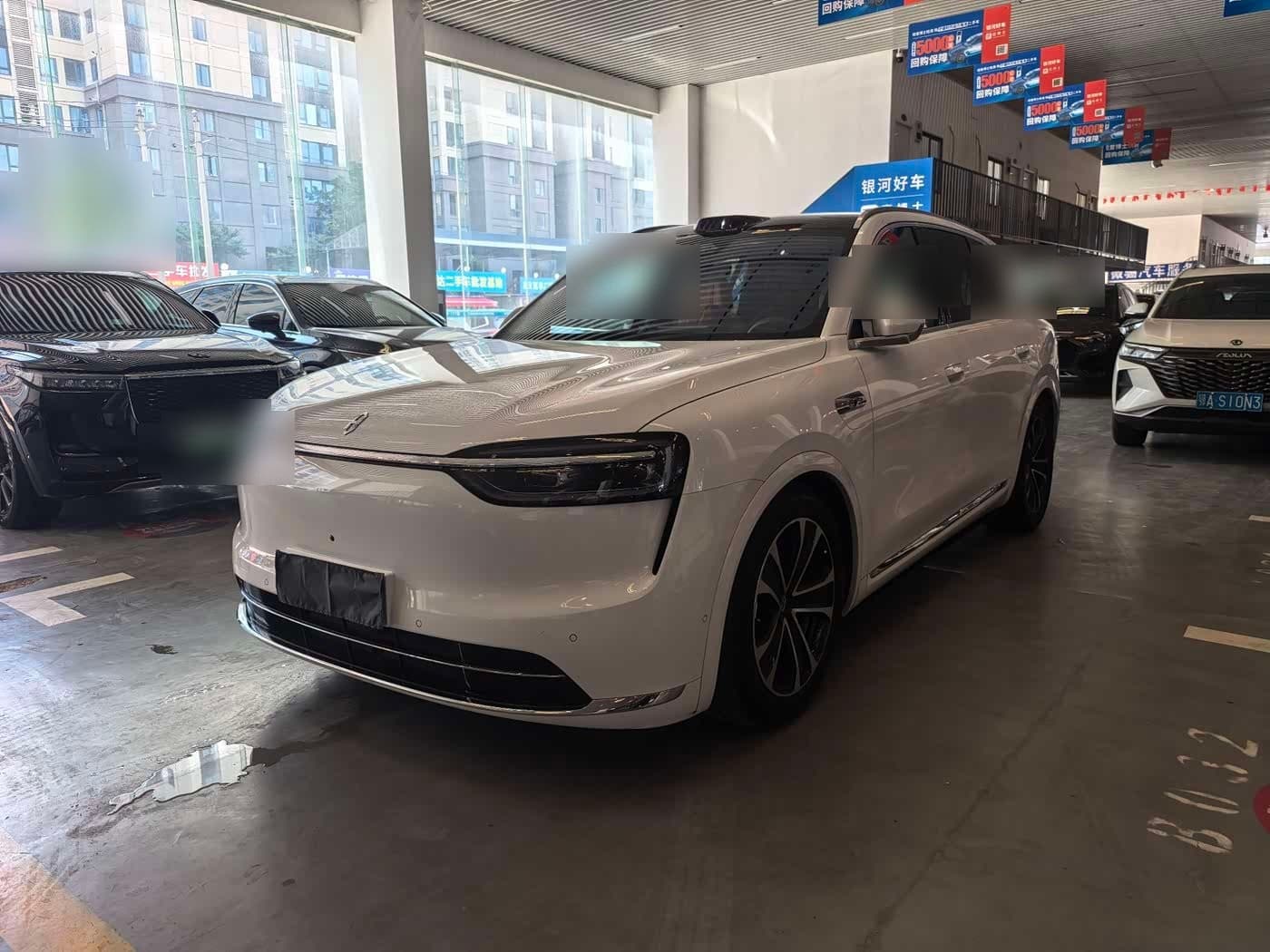 2025 AITO Wenjie AITO M7 front exterior