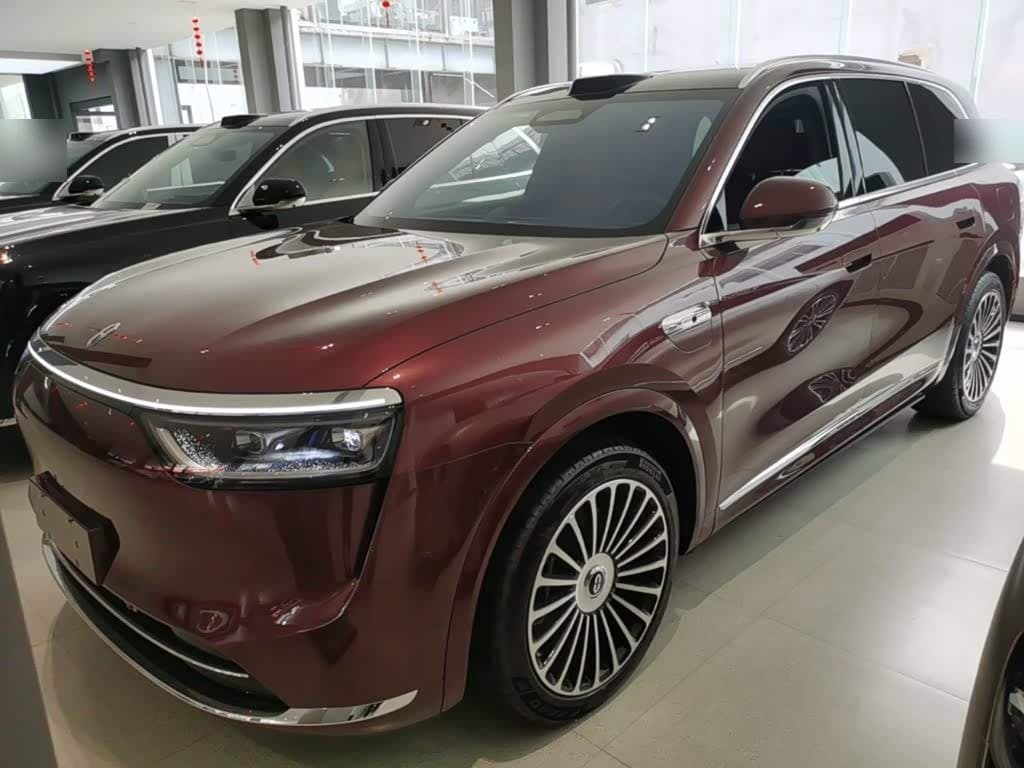 2025 AITO Wenjie AITO M8 front exterior