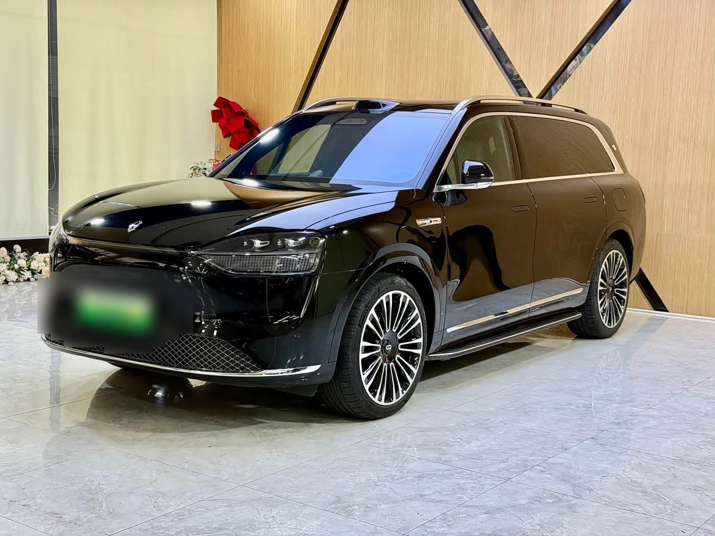 2023 AITO Wenjie AITO M9 front exterior