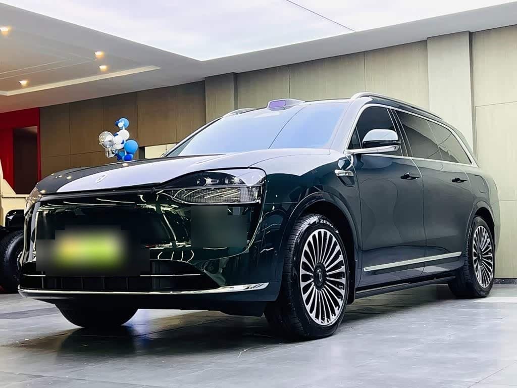 2025 AITO Wenjie AITO M9 front exterior