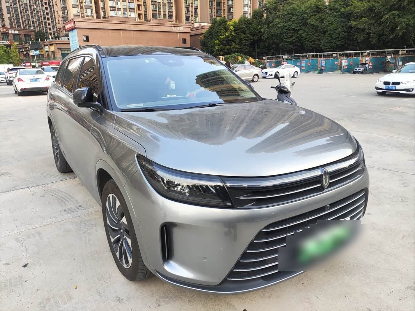 2023 AITO Wenjie AITO M7 front exterior