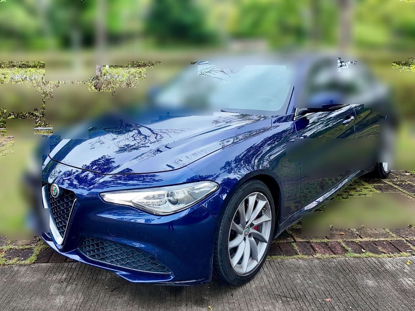 2017 Alfa Romeo Giulia front exterior