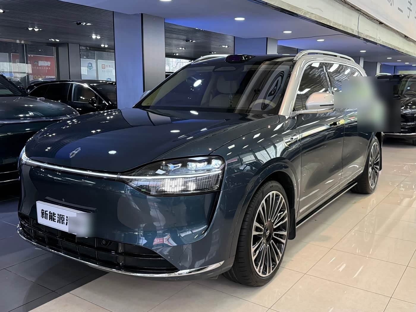2023 AITO Wenjie AITO M9 front exterior
