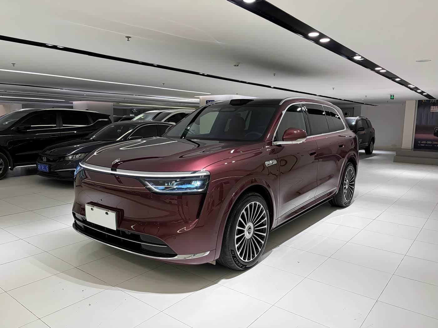 2025 AITO Wenjie AITO M8 front exterior