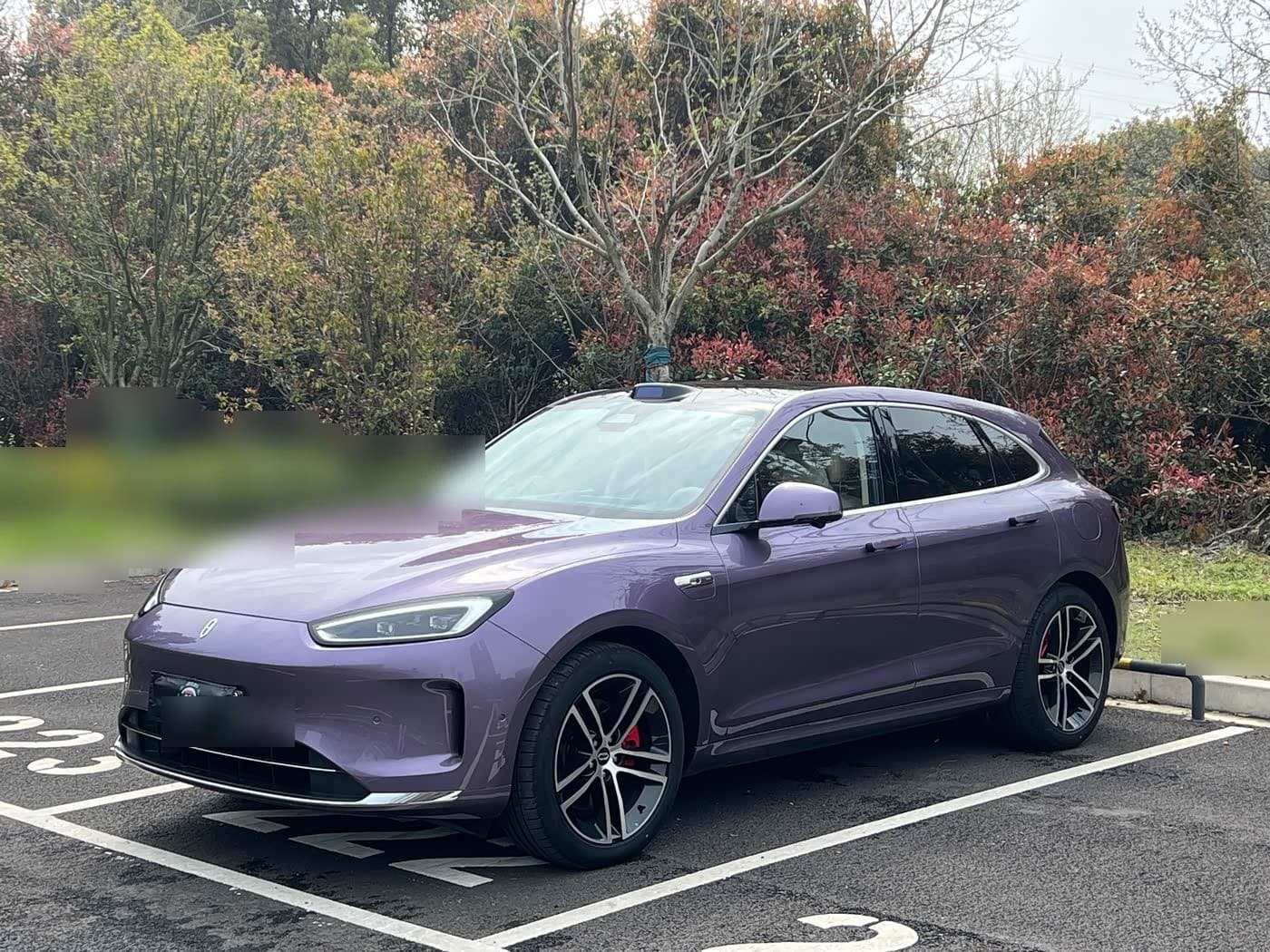 2025 AITO Wenjie AITO M5 front exterior
