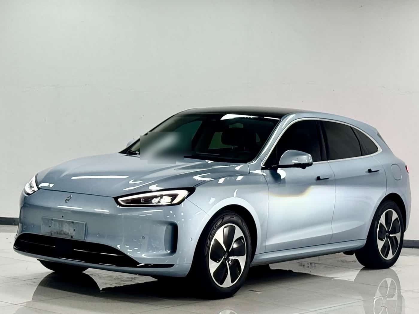 2022 AITO Wenjie AITO M5 front exterior