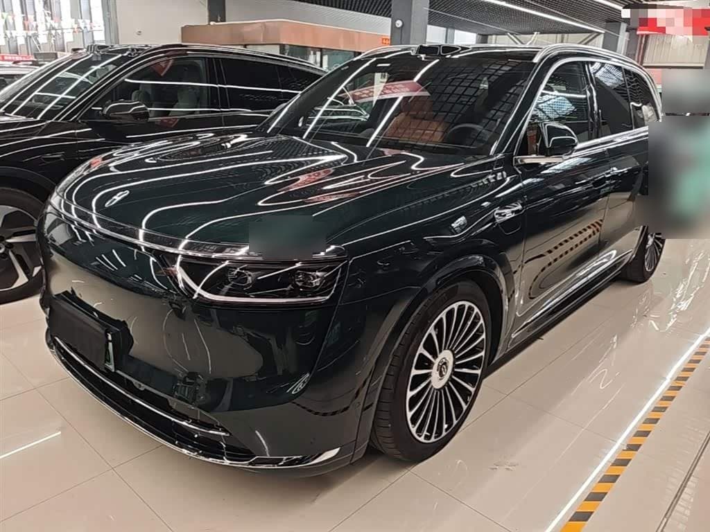 2025 AITO Wenjie AITO M8 front exterior