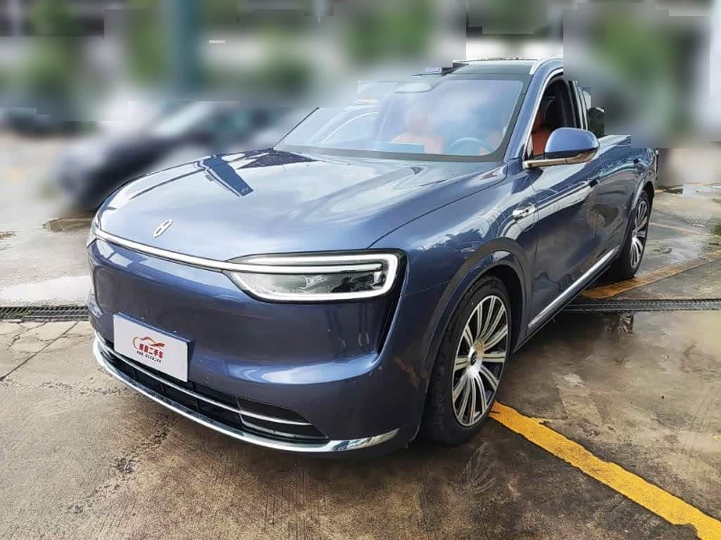 2025 AITO Wenjie AITO M7 front exterior