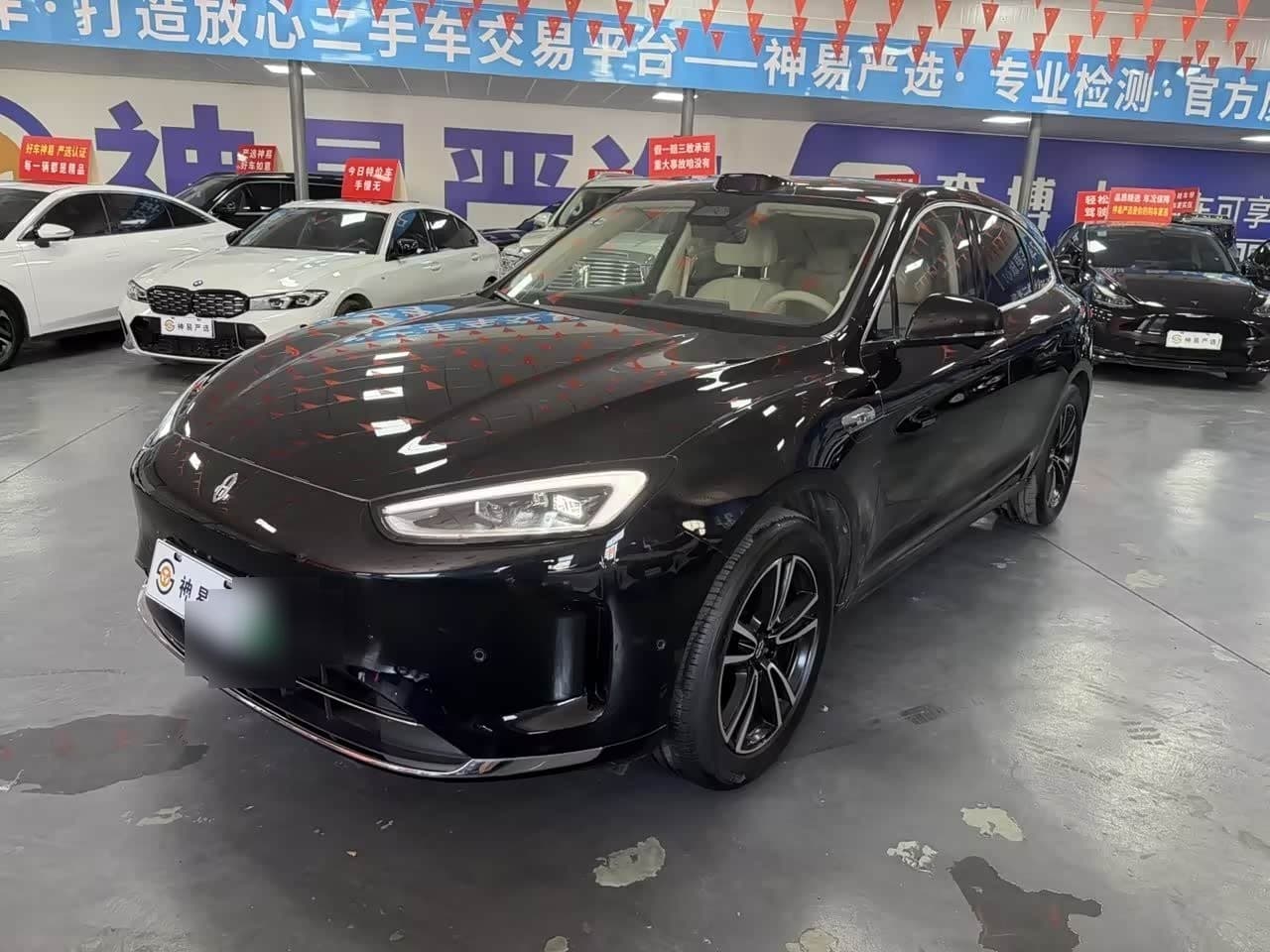 2025 AITO Wenjie AITO M5 front exterior