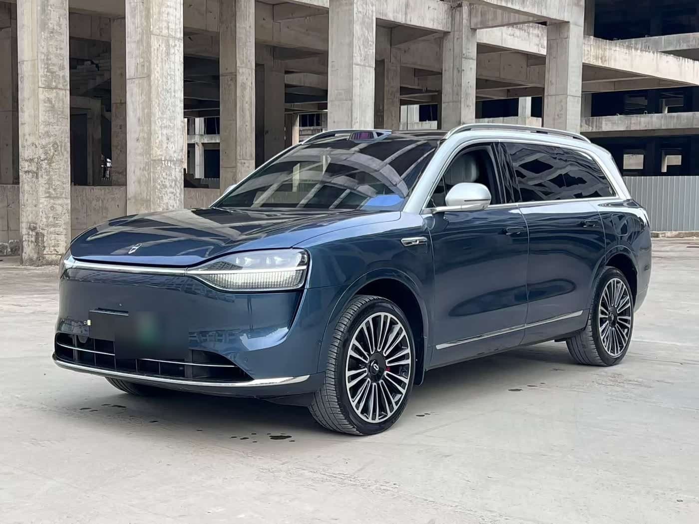 2023 AITO Wenjie AITO M9 front exterior