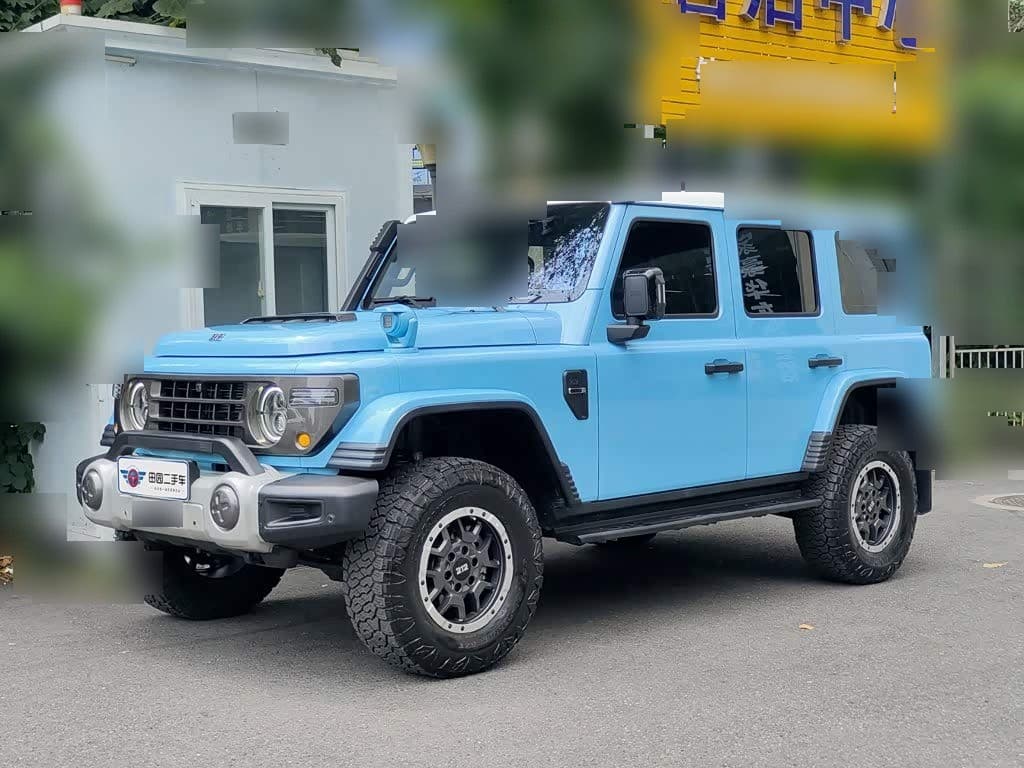 2024 212 T01 front exterior