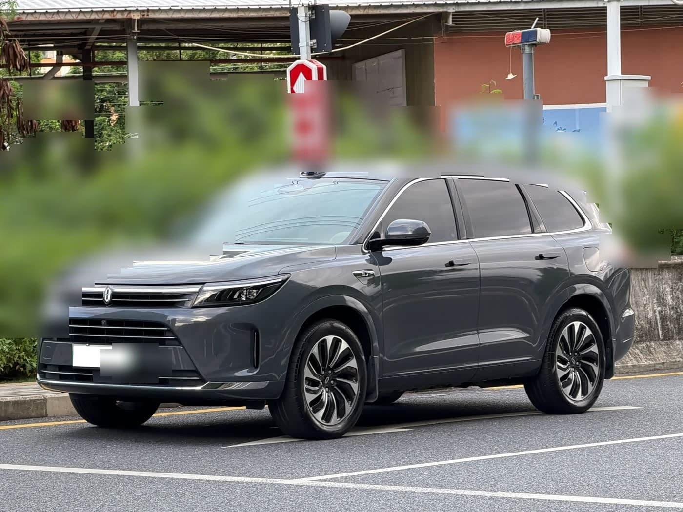 2023 AITO Wenjie AITO M7 front exterior