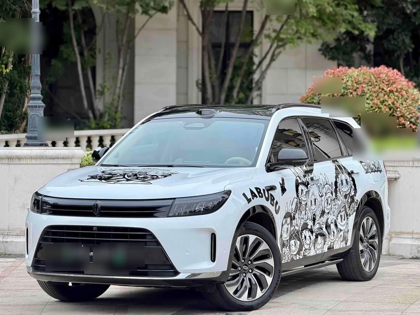 2023 AITO Wenjie AITO M7 front exterior
