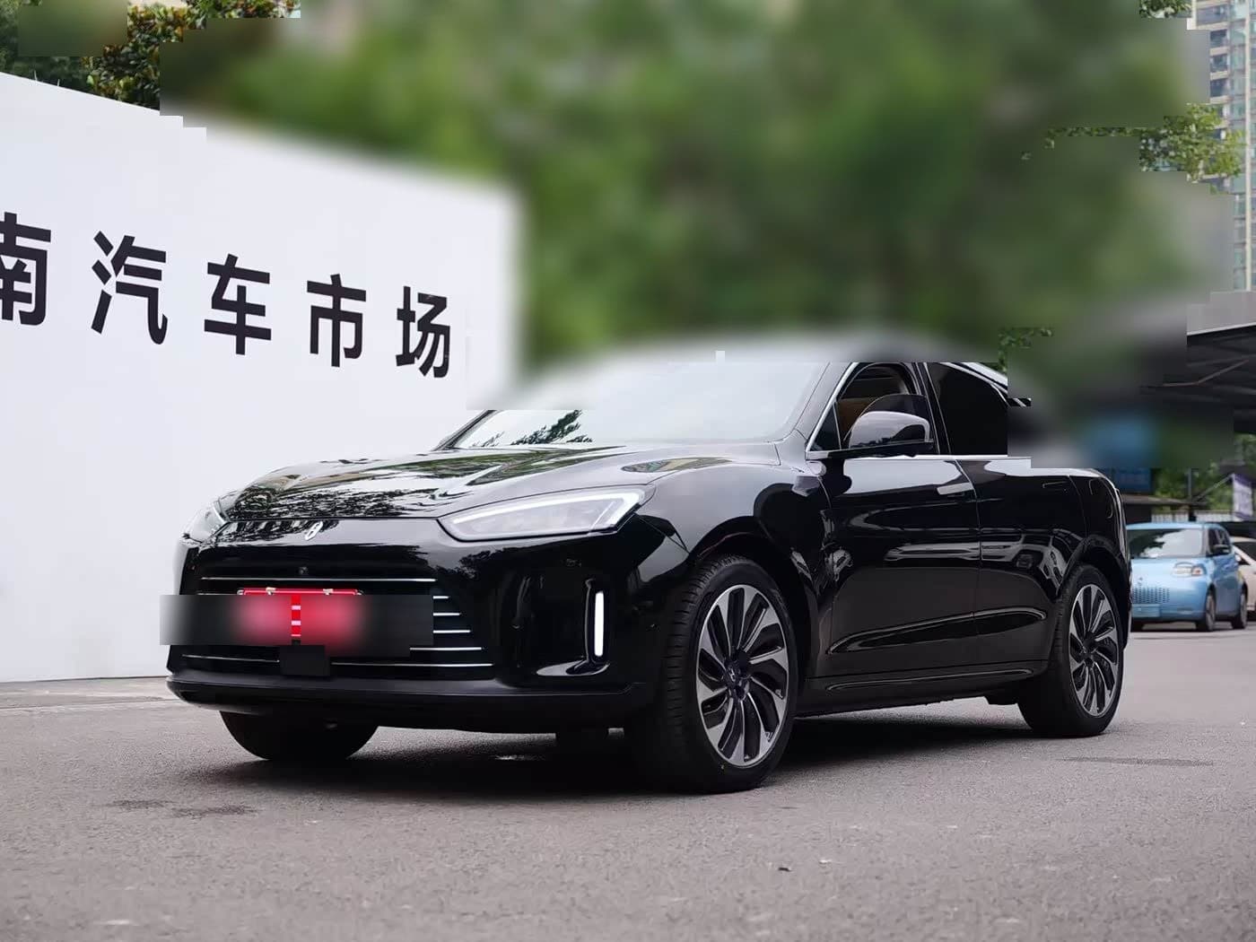 2022 AITO Wenjie AITO M5 front exterior