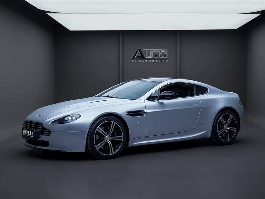 2010 Aston Martin V8 Vantage