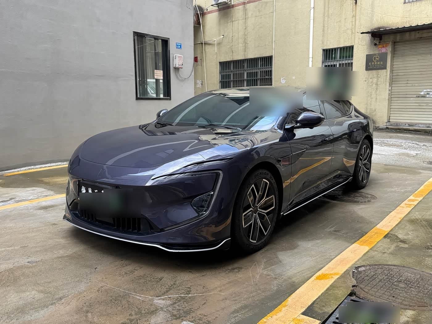 2023 Avatr 12 front exterior