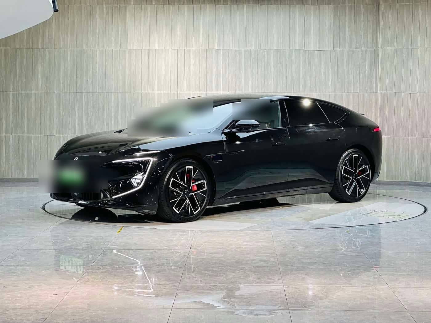 2024 Avatr 12 front exterior