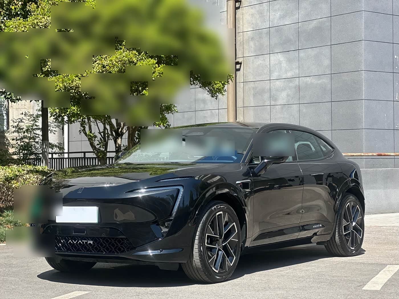 2024 Avatr 11 front exterior