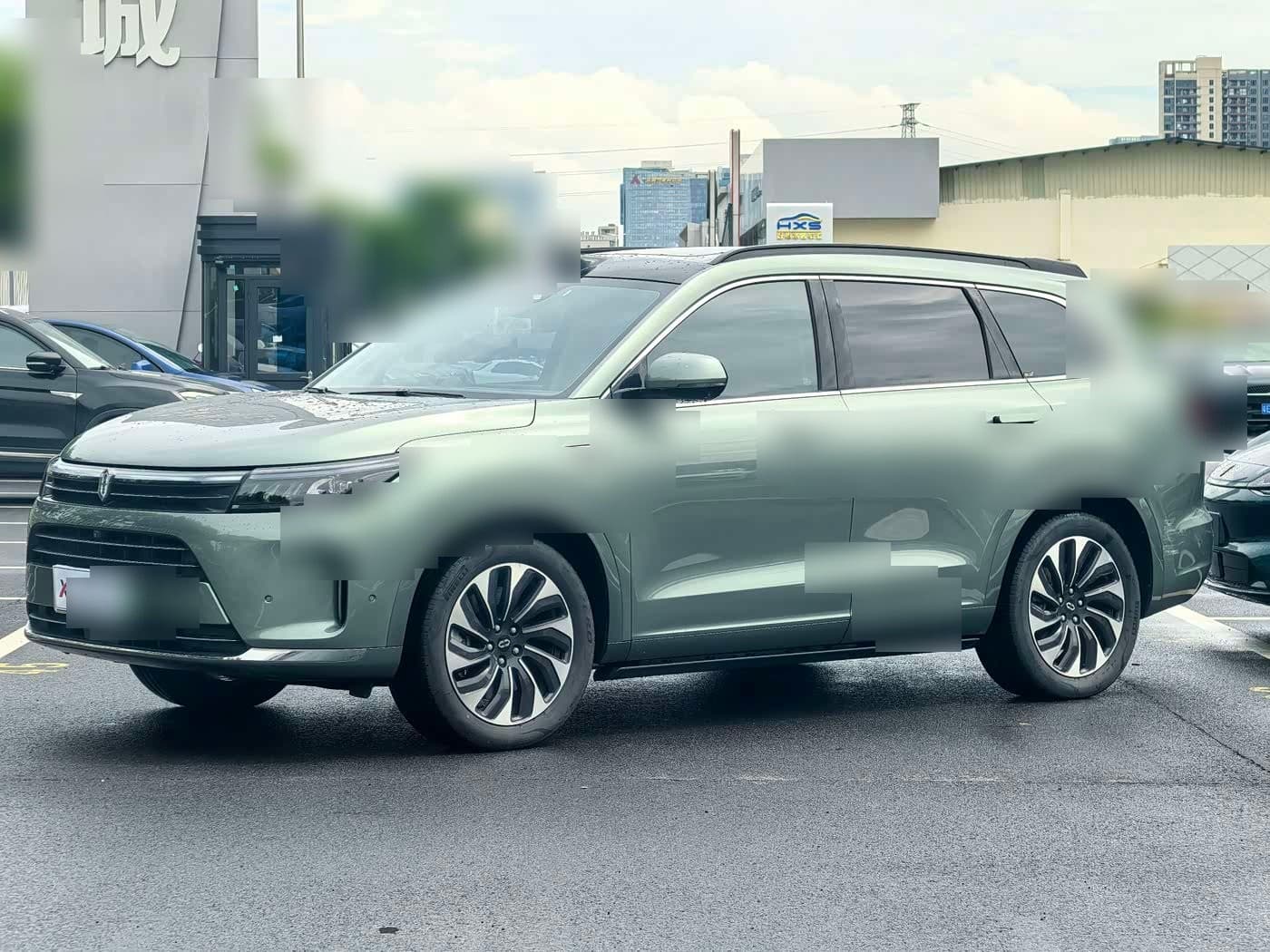 2023 AITO Wenjie AITO M7 front exterior