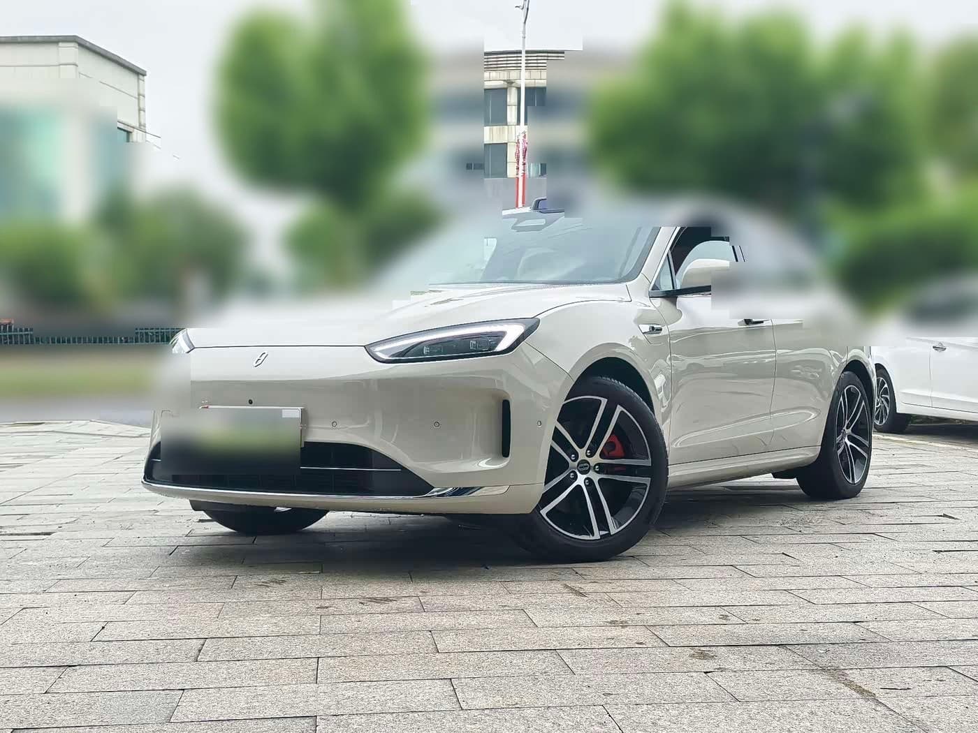 2025 AITO Wenjie AITO M5 front exterior