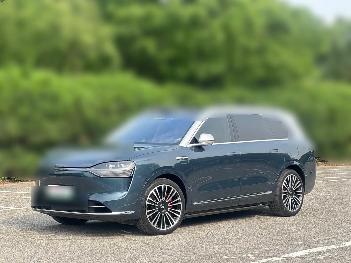 2023 AITO Wenjie AITO M9 front exterior