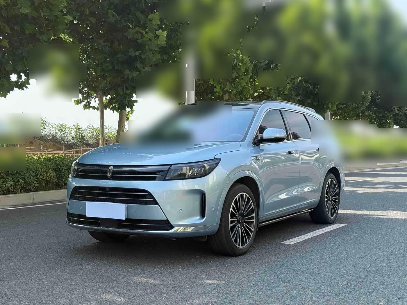 2023 AITO Wenjie AITO M7 front exterior