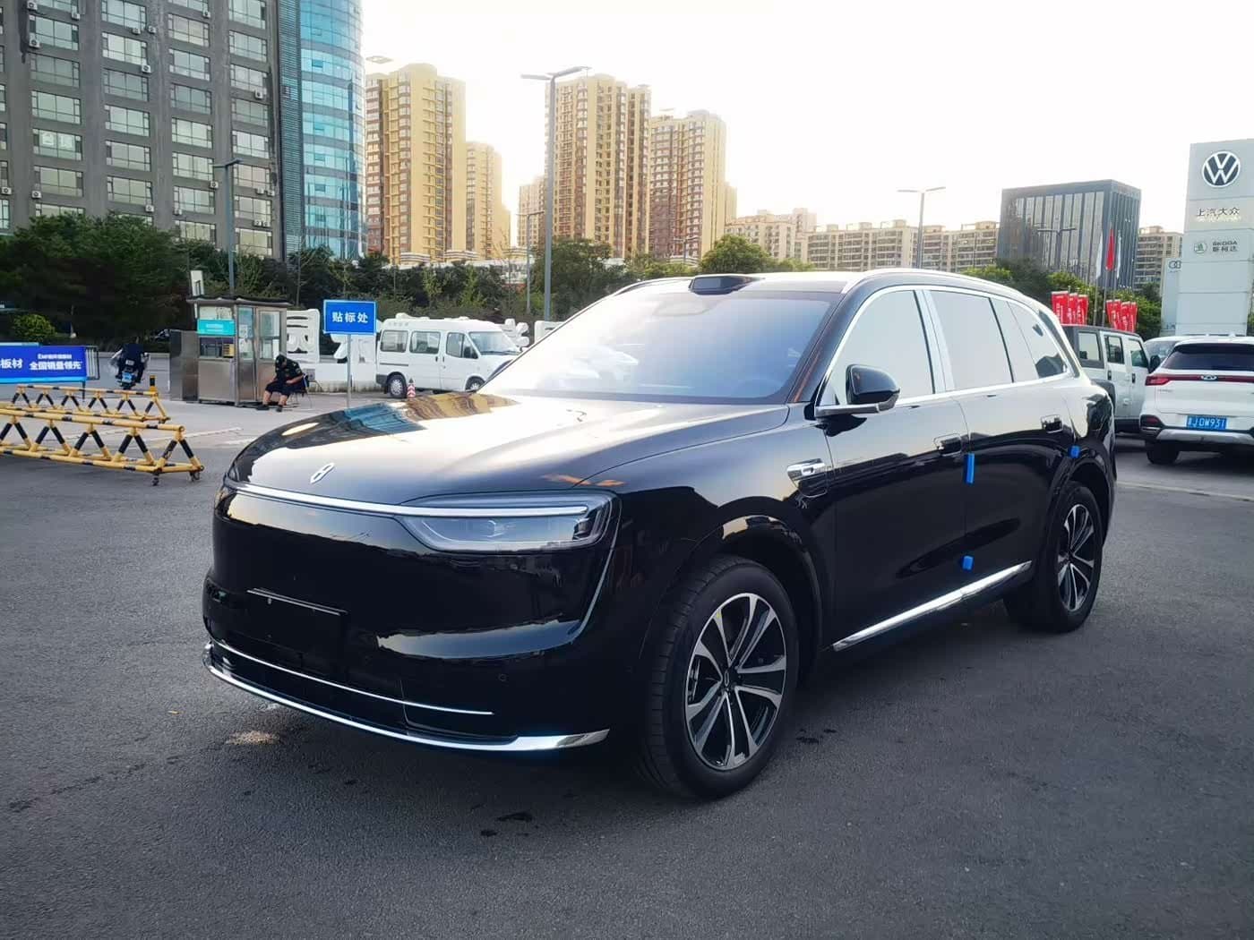 2025 AITO Wenjie AITO M7 front exterior