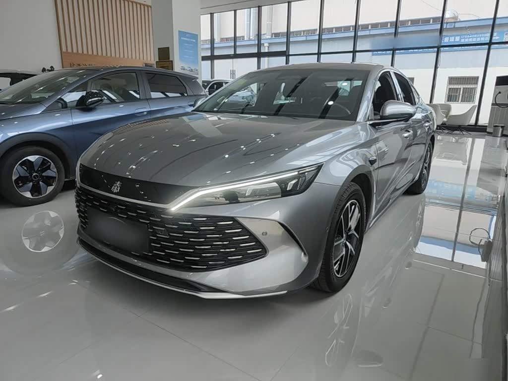 2025 BYD Qin L front exterior