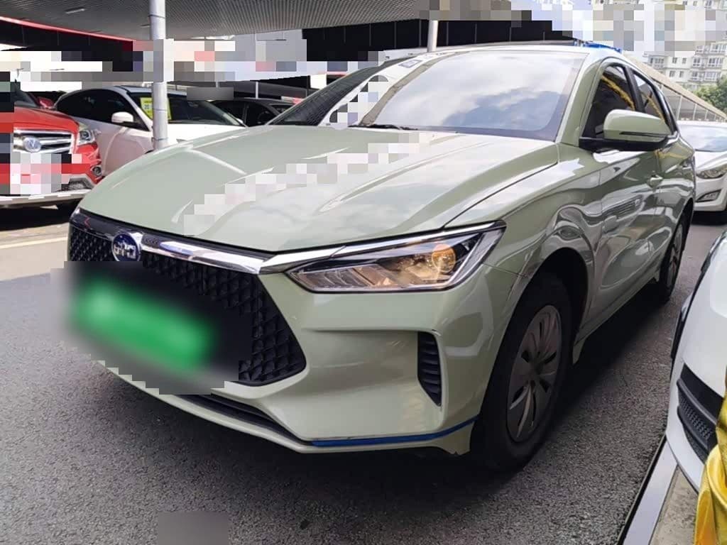 2021 BYD e2 front exterior