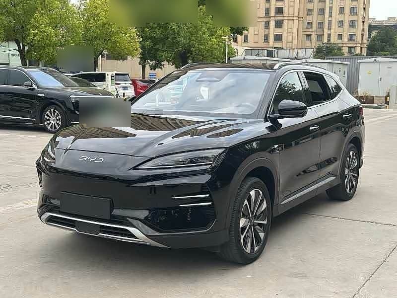 2025 BYD Song PLUS PHEV front exterior