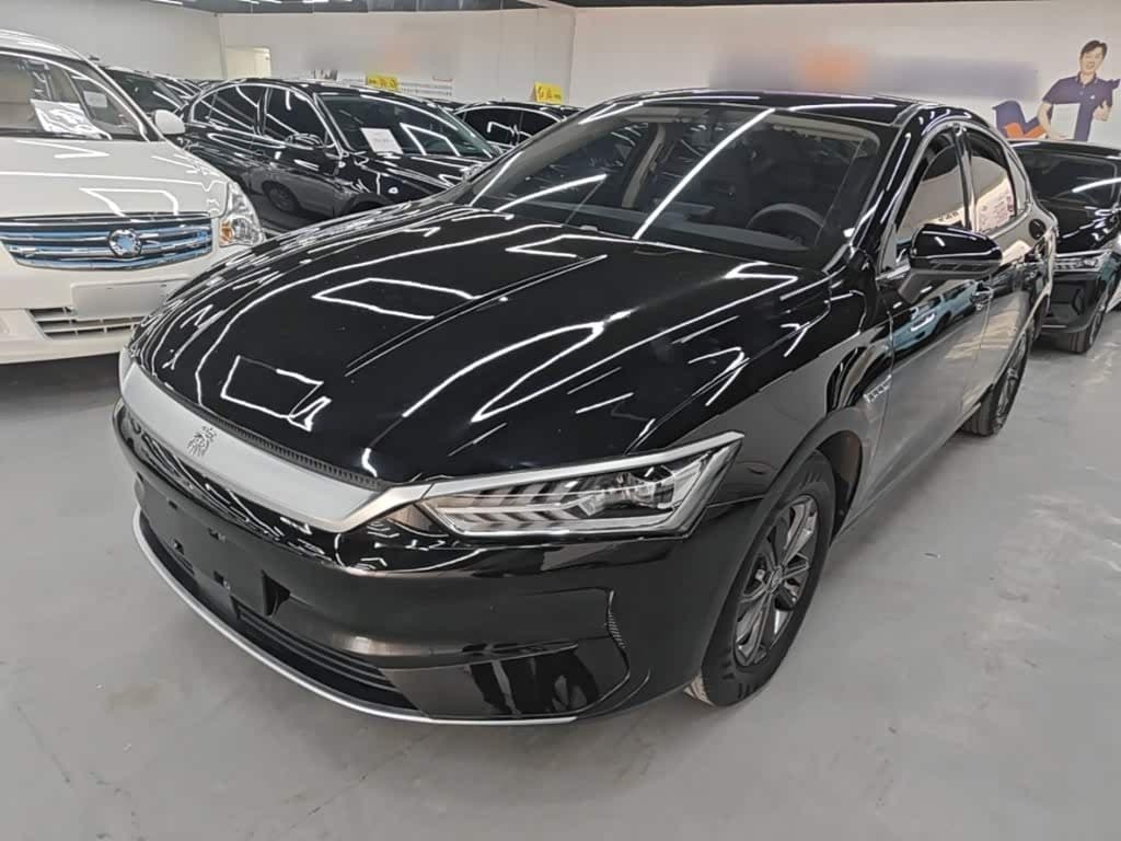 2021 BYD Qin PLUS front exterior