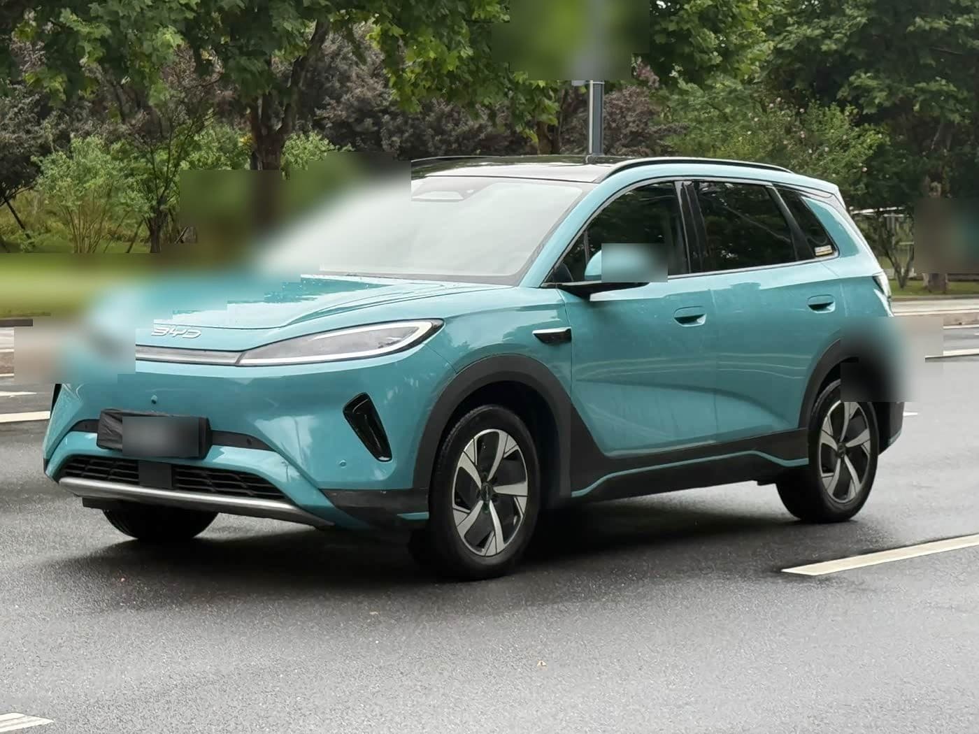 2025 BYD Hai Shi 05 EV front exterior