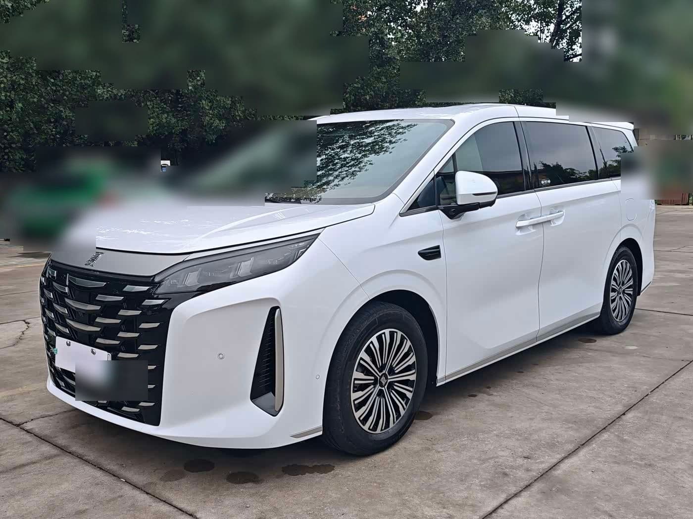 2025 BYD Xia front exterior