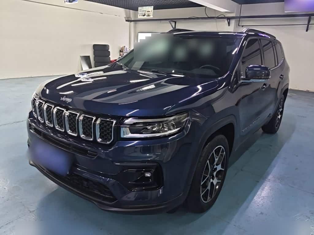 2021 Jeep Grand Commander front exterior