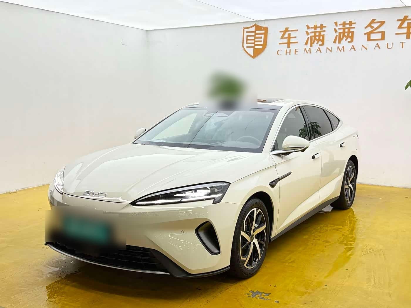 2025 BYD Seal 07 DM-i front exterior