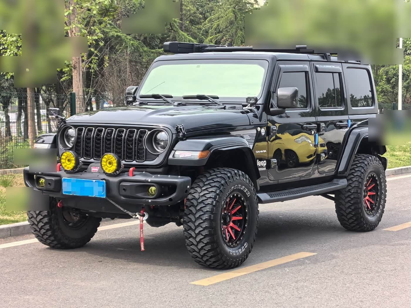 2020 Jeep Wrangler front exterior