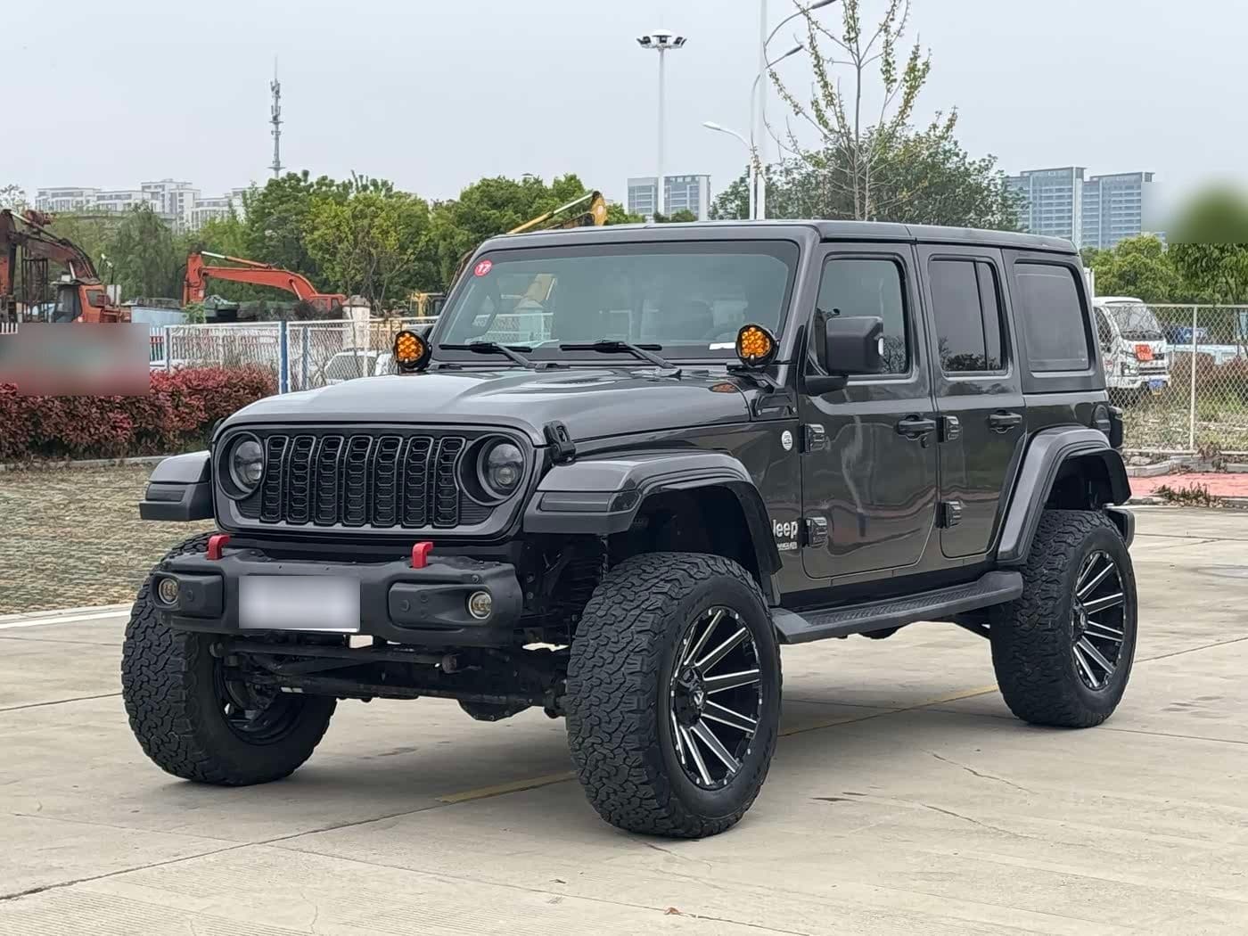 2018 Jeep Wrangler front exterior