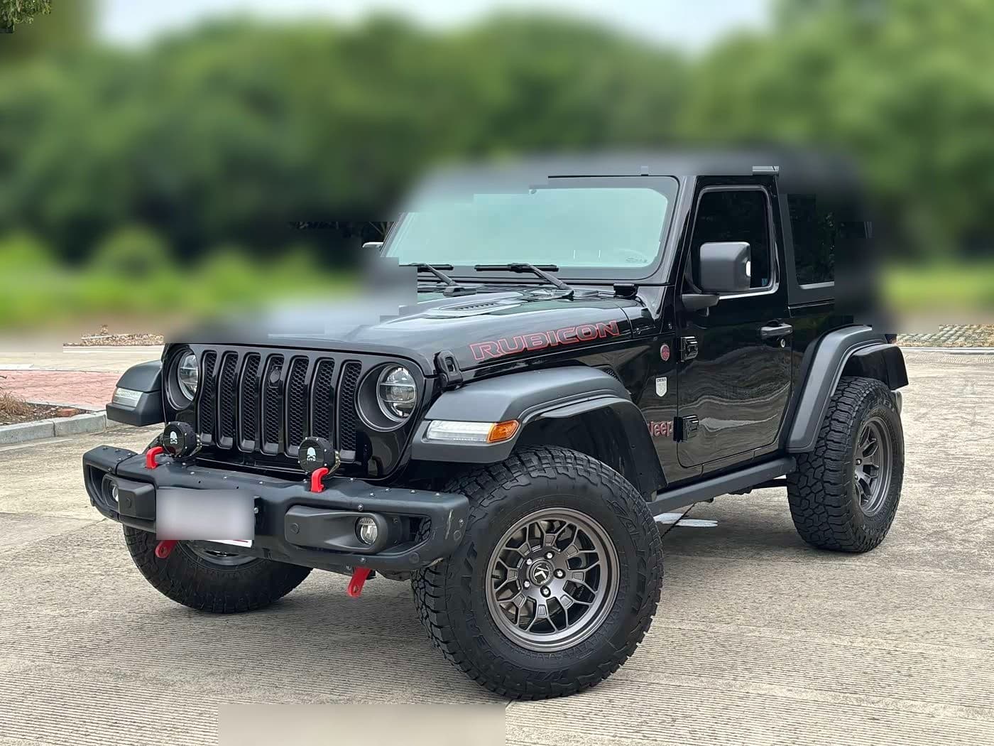 2019 Jeep Wrangler front exterior